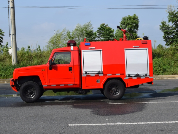 北汽勇士水罐消防車