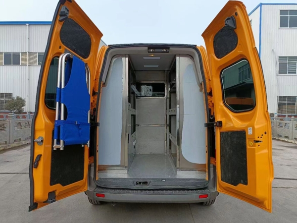 福特救險(xiǎn)車